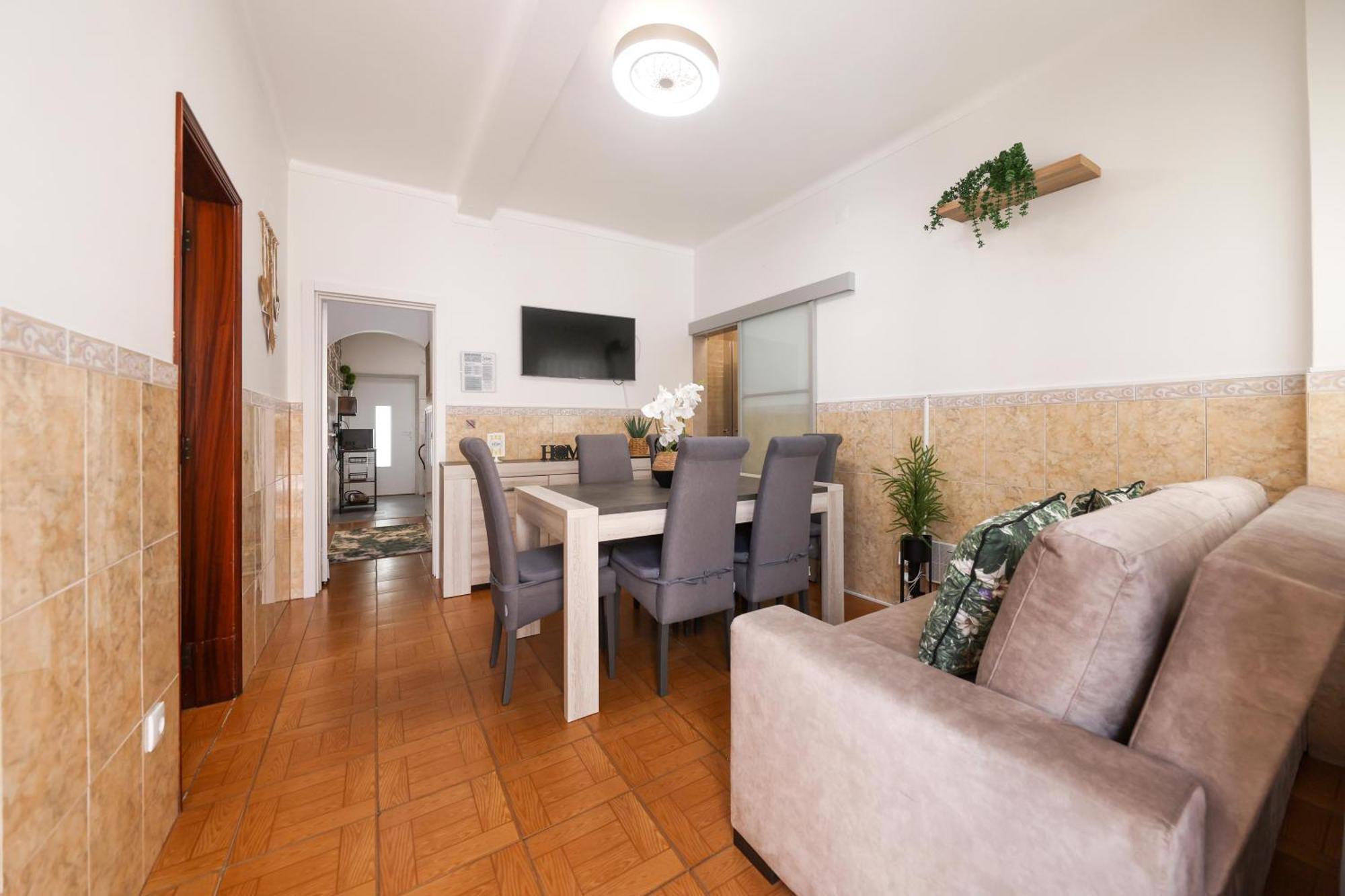 Dina Beach House Quinzico ナザレ エクステリア 写真